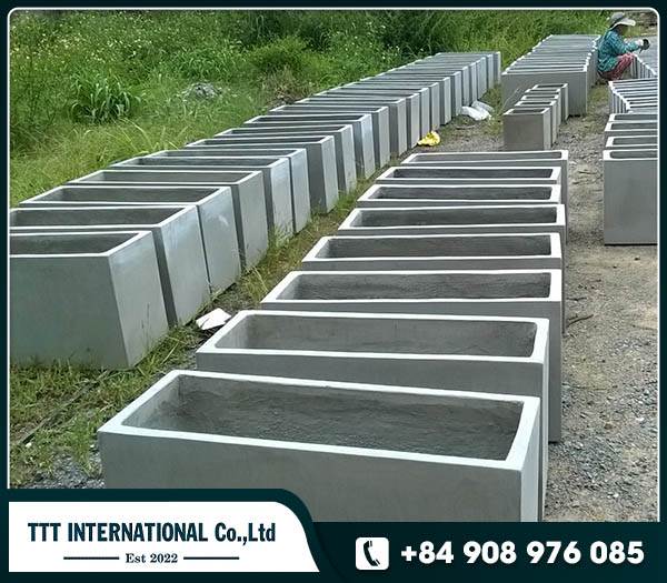 Concrete planter